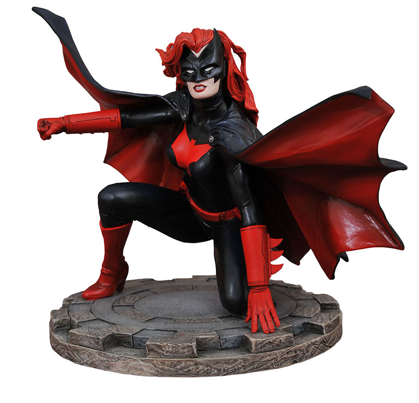 Diamond DC Comics Gallery Batwoman Statue
